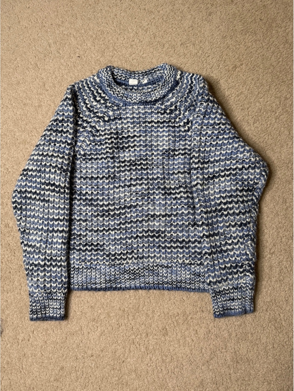 GAP Medium Blue and White Knit Wool Blend Sweater